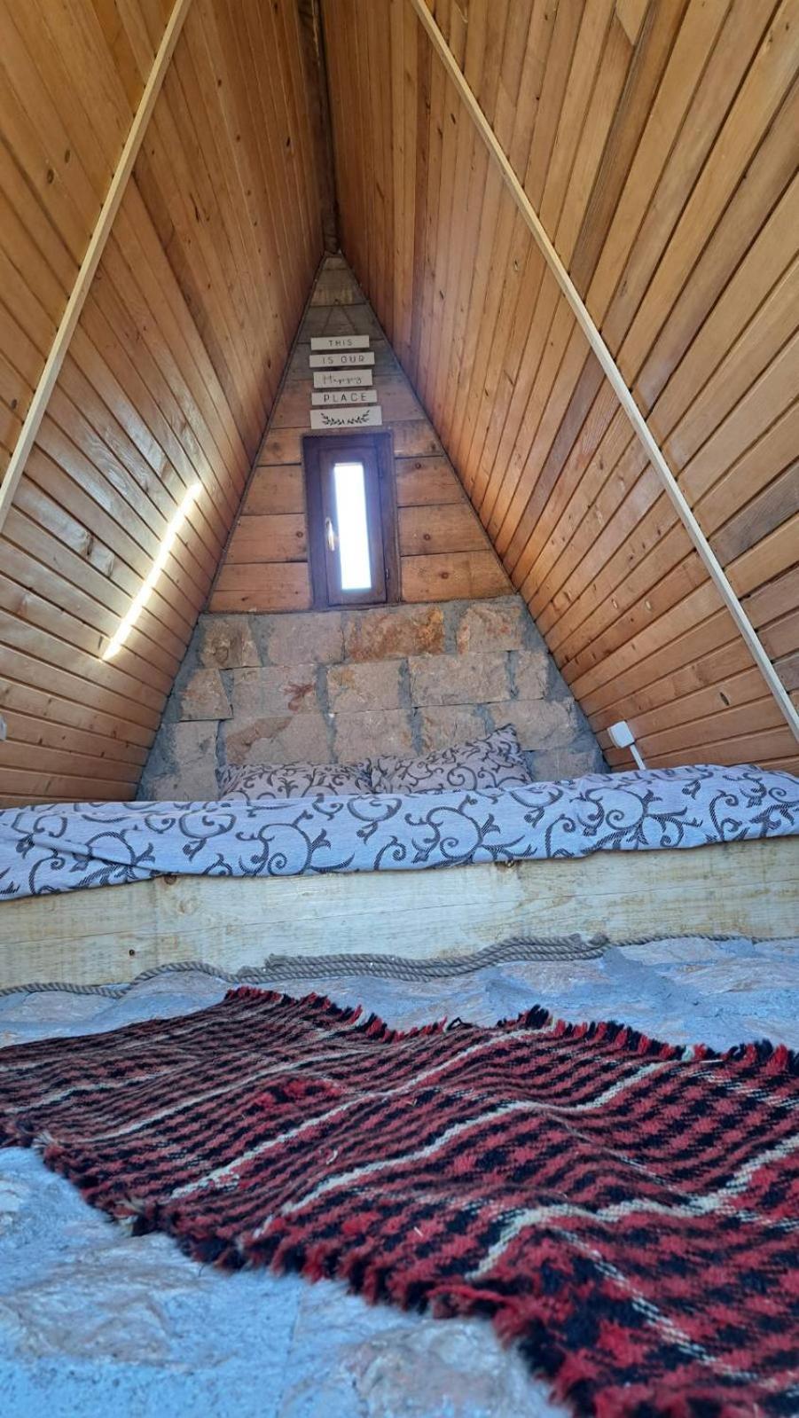 Chalet In Ethnic Style Village Savnik
